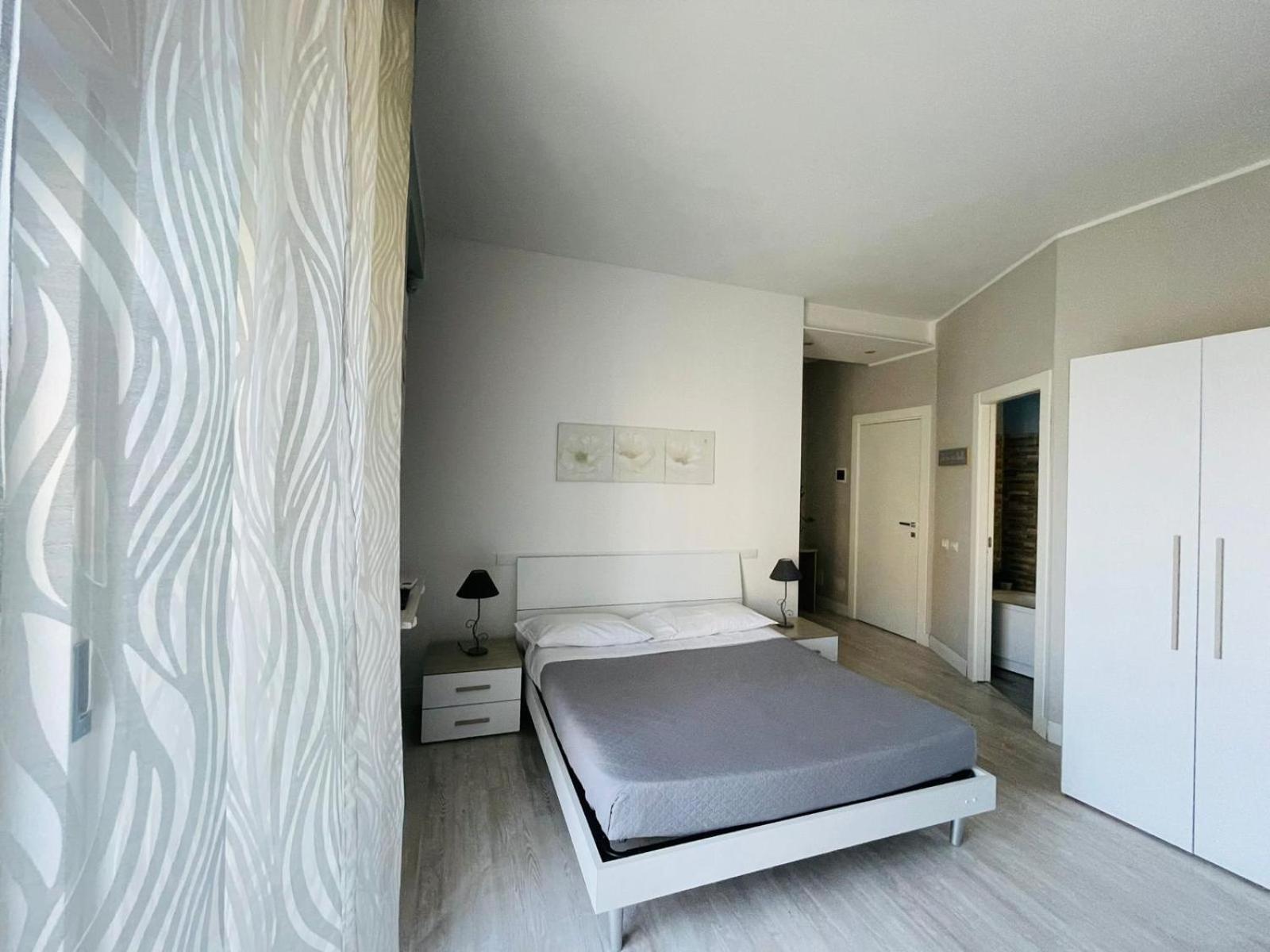 La Dama Dell'etna Bed & Breakfast *